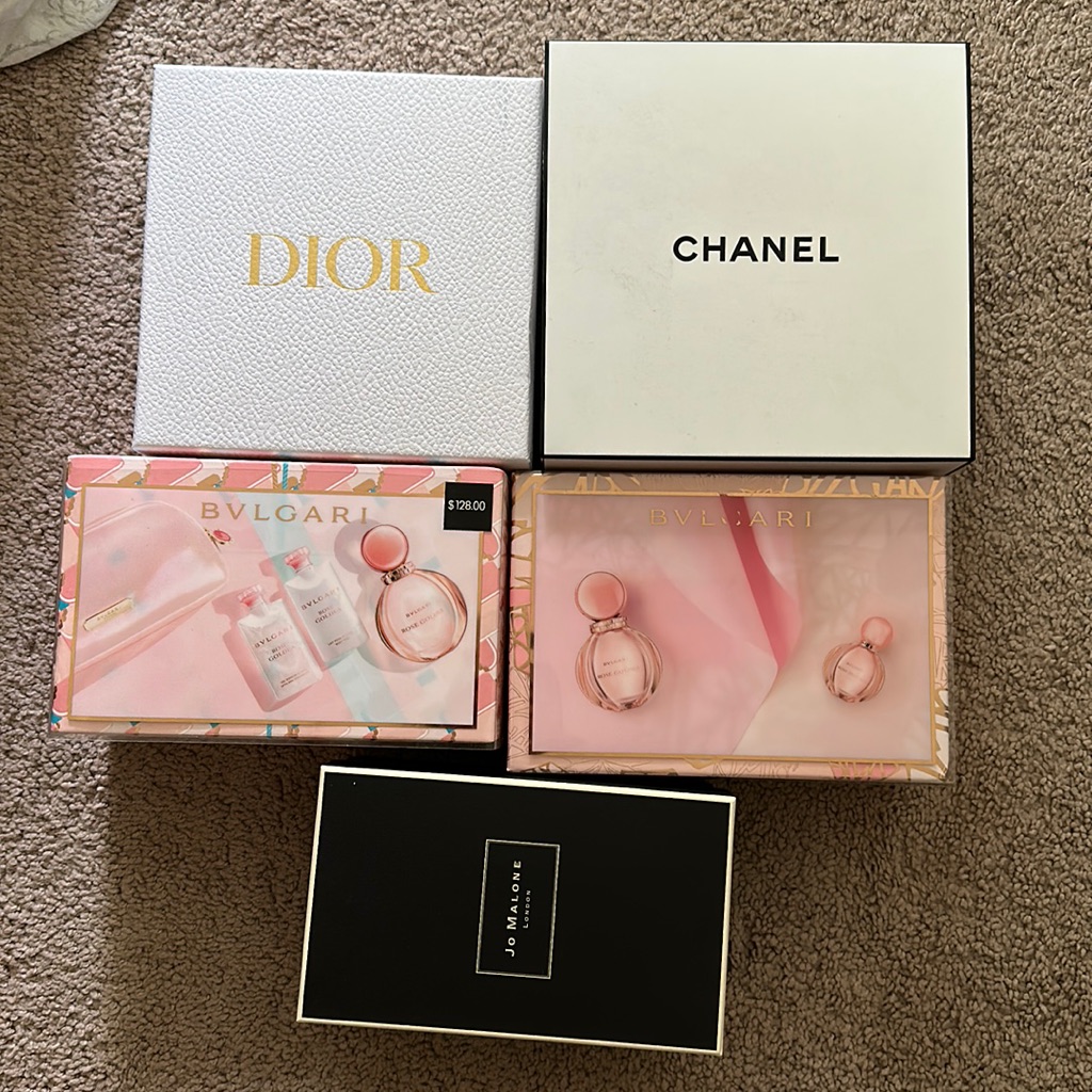 Empty Boxes ( Gift Boxes)